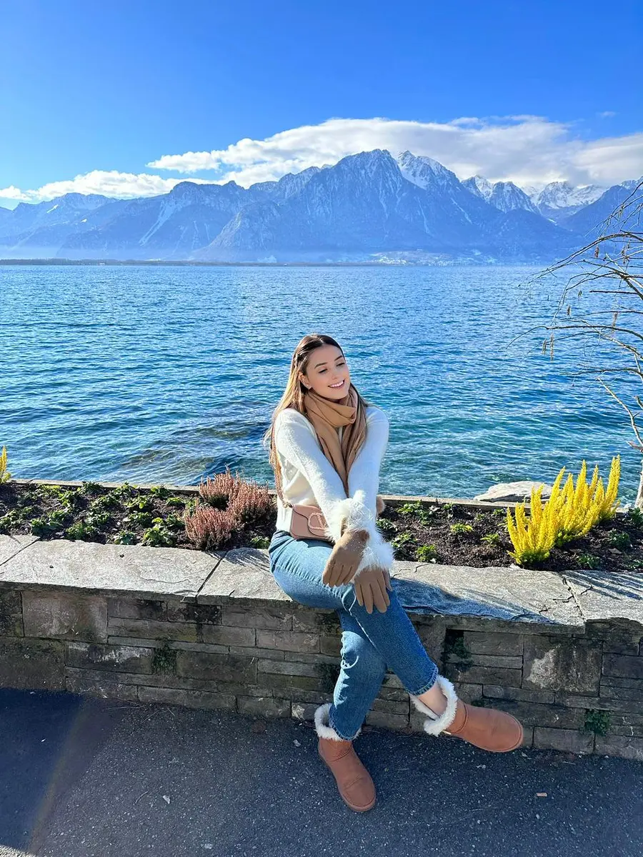 Aisha escort in Dubai