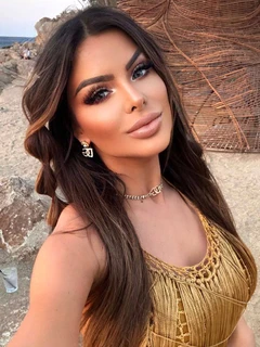 阿拉娜 迪拜的应召女郎