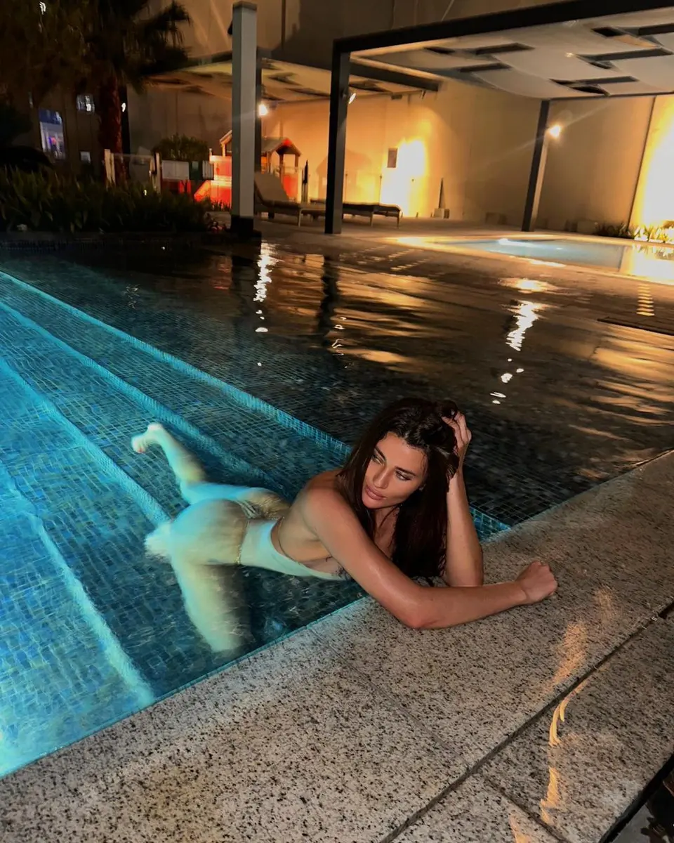 Alexandra escort a Dubai
