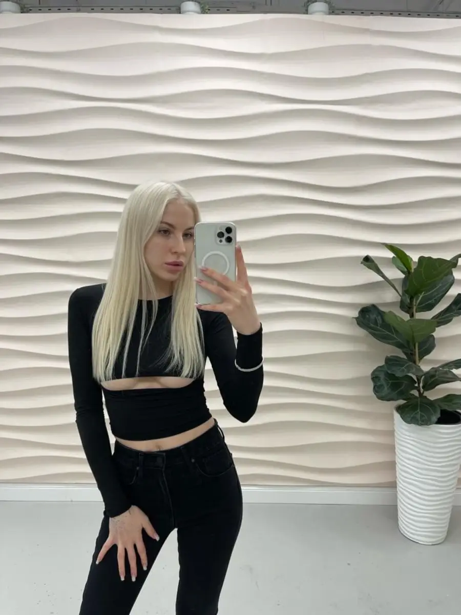 阿丽娜 迪拜的应召女郎