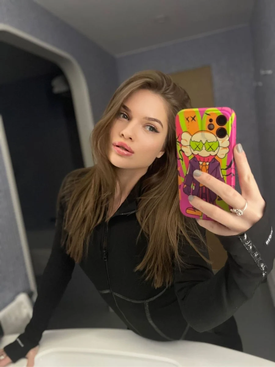 Амели эскорт в городе Дубай