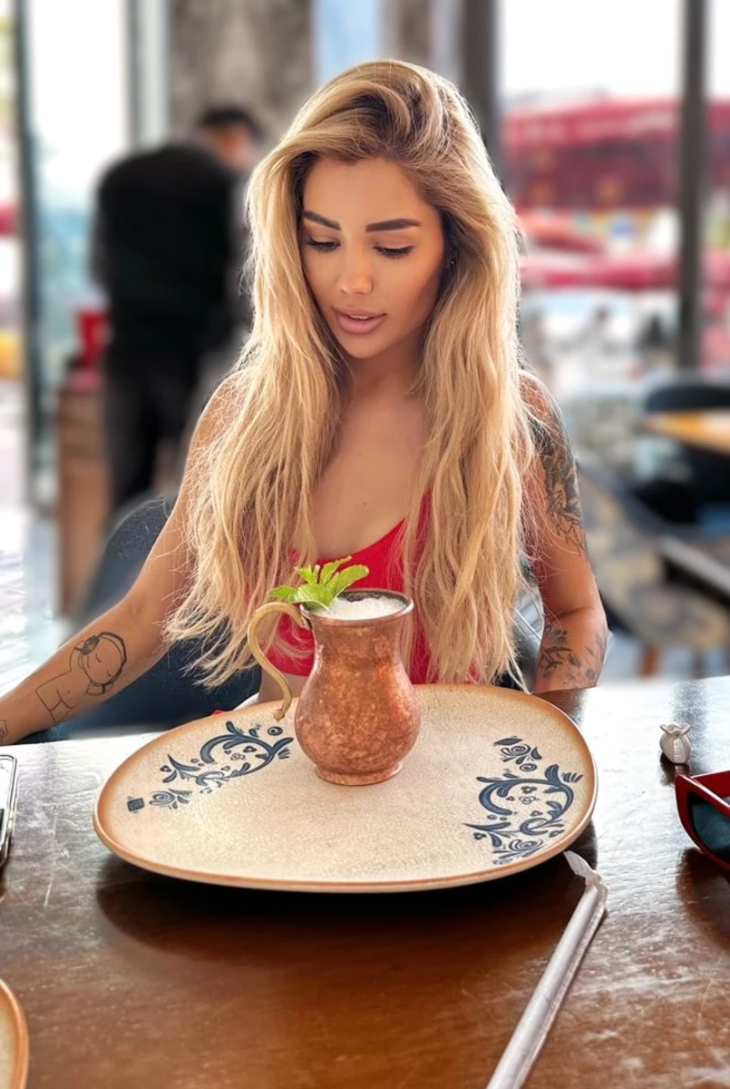 Angela escort a Dubai