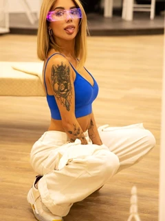 Angela escort a Dubai