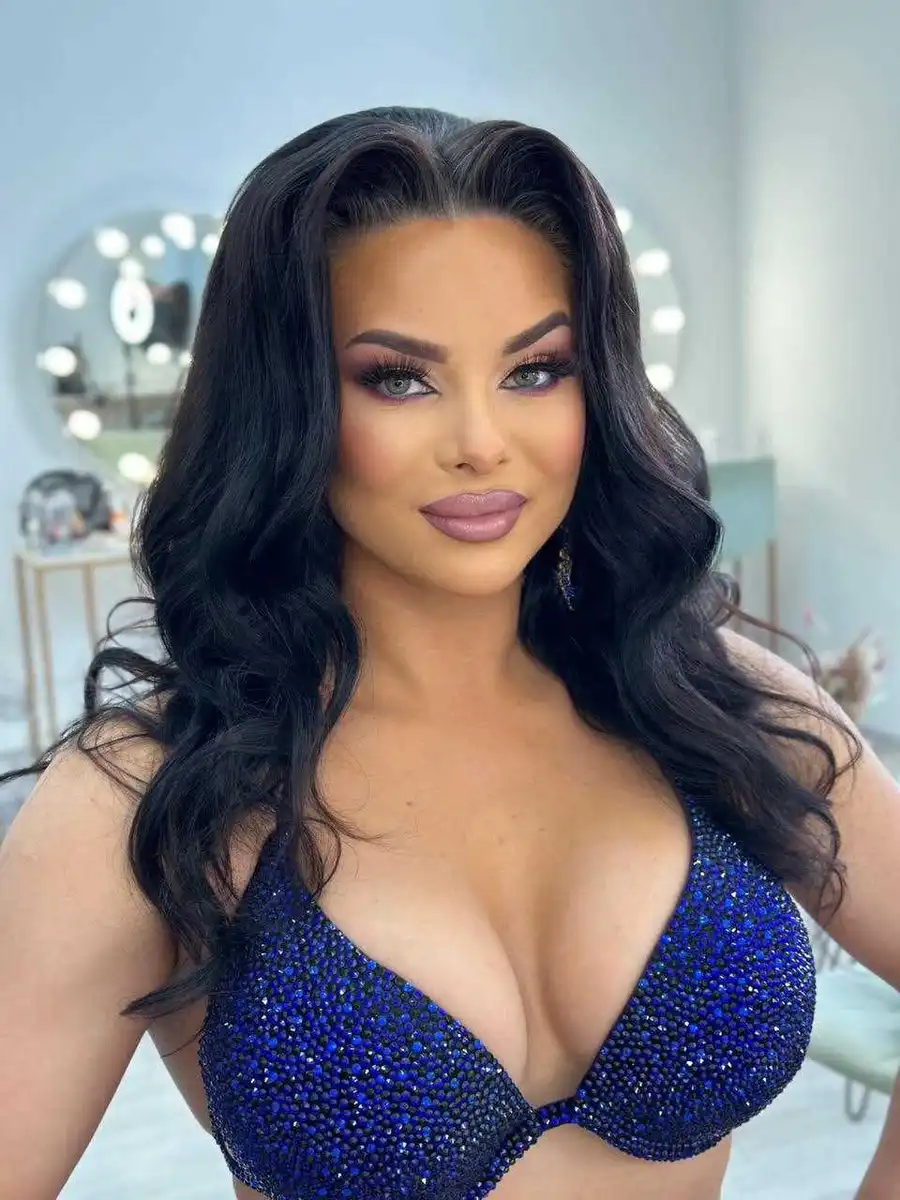 Angelica escort in Dubai