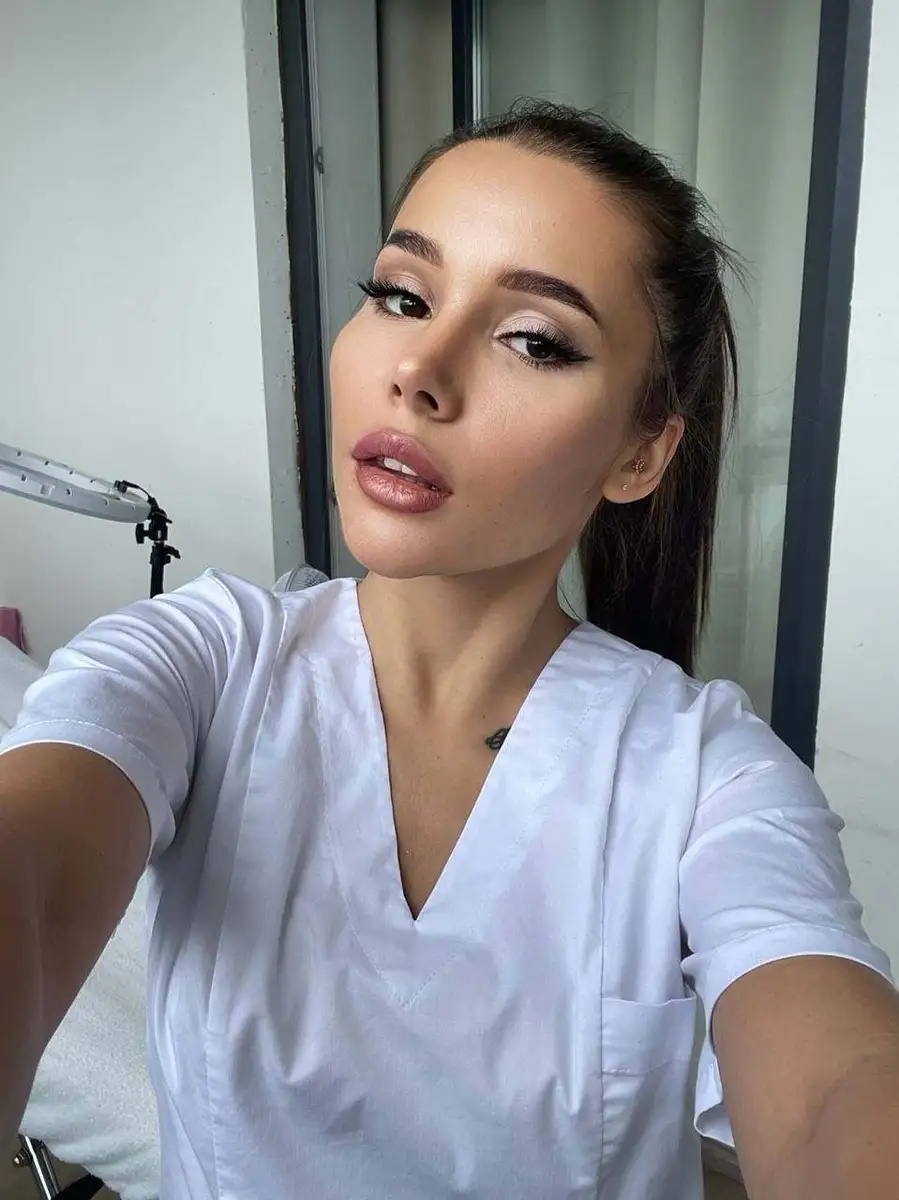 Арина эскорт в городе Дубай