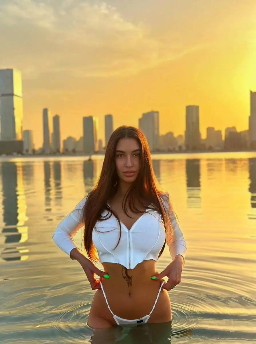 比利 迪拜的应召女郎