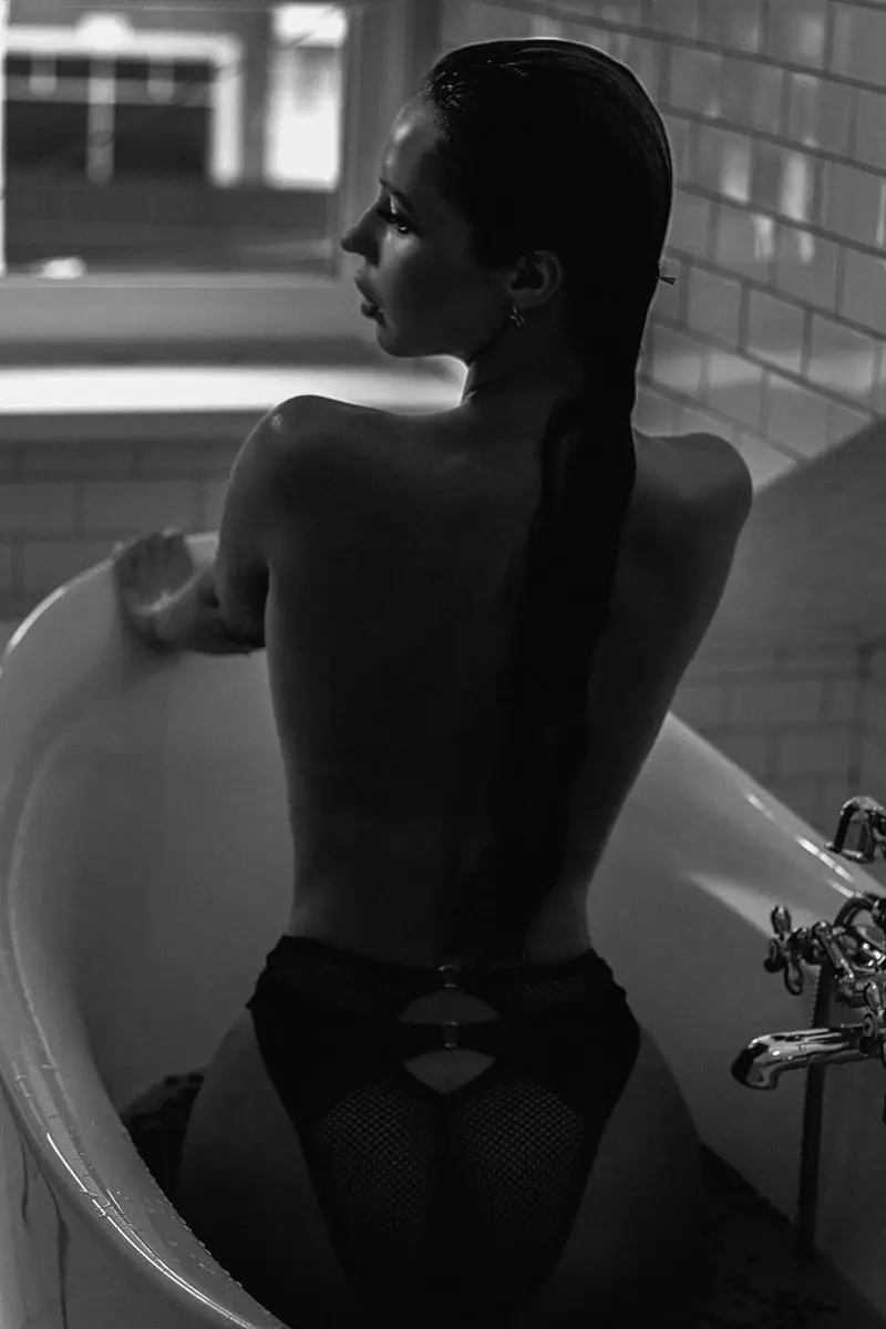 Bogdana escort in Dubai