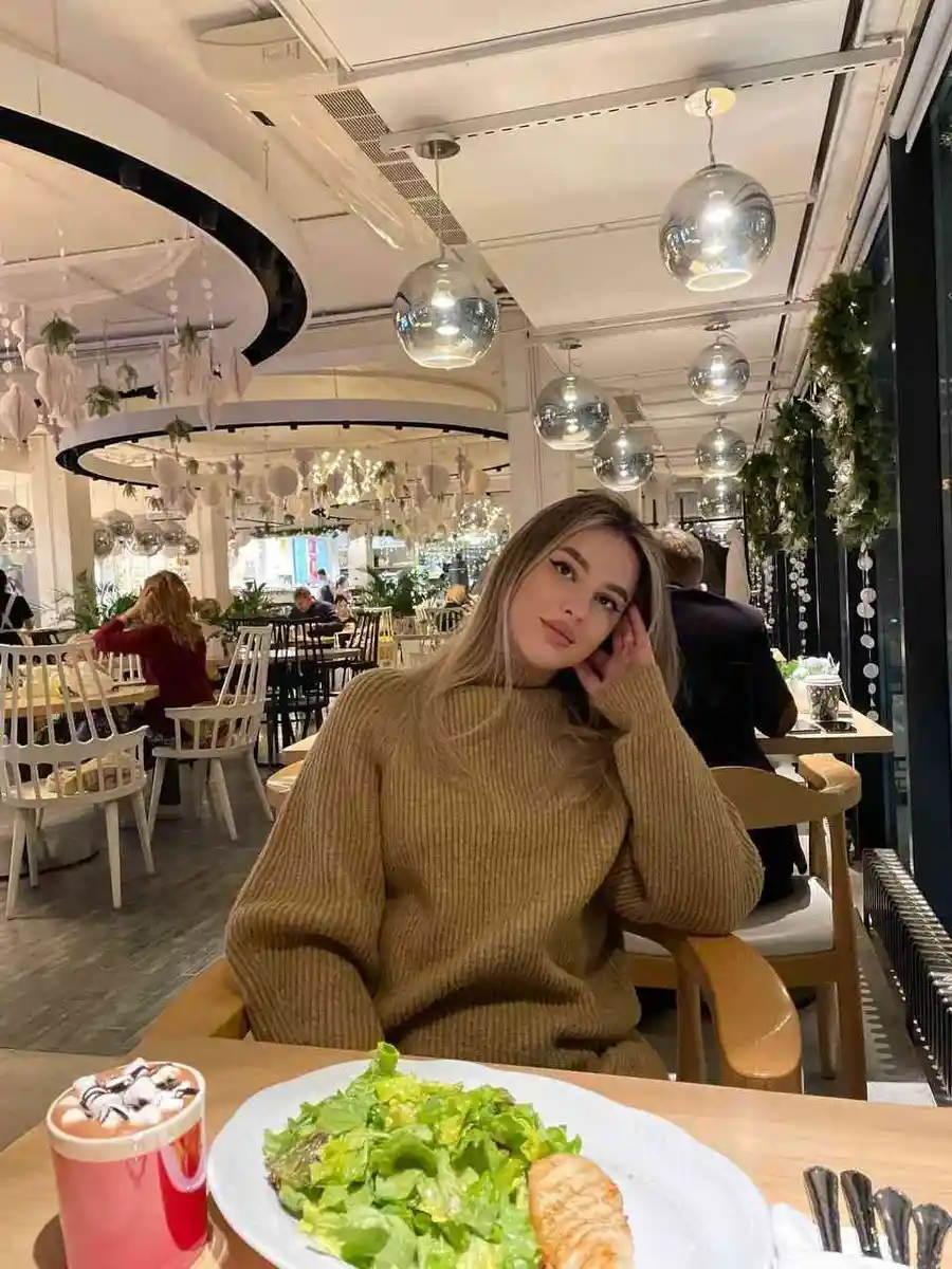 Camelia Escort in Dubai