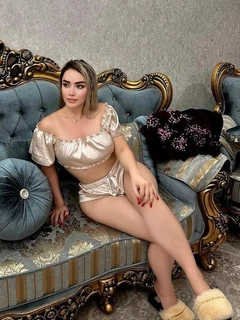 Caroline Escort in Dubai