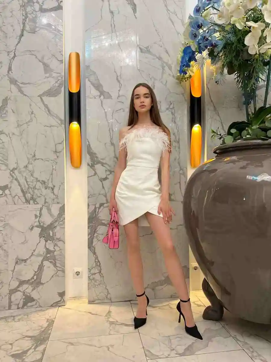 Cleo escort a Dubai