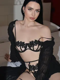 Clodia escort a Dubai