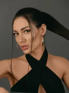 Cornelia escort in Dubai