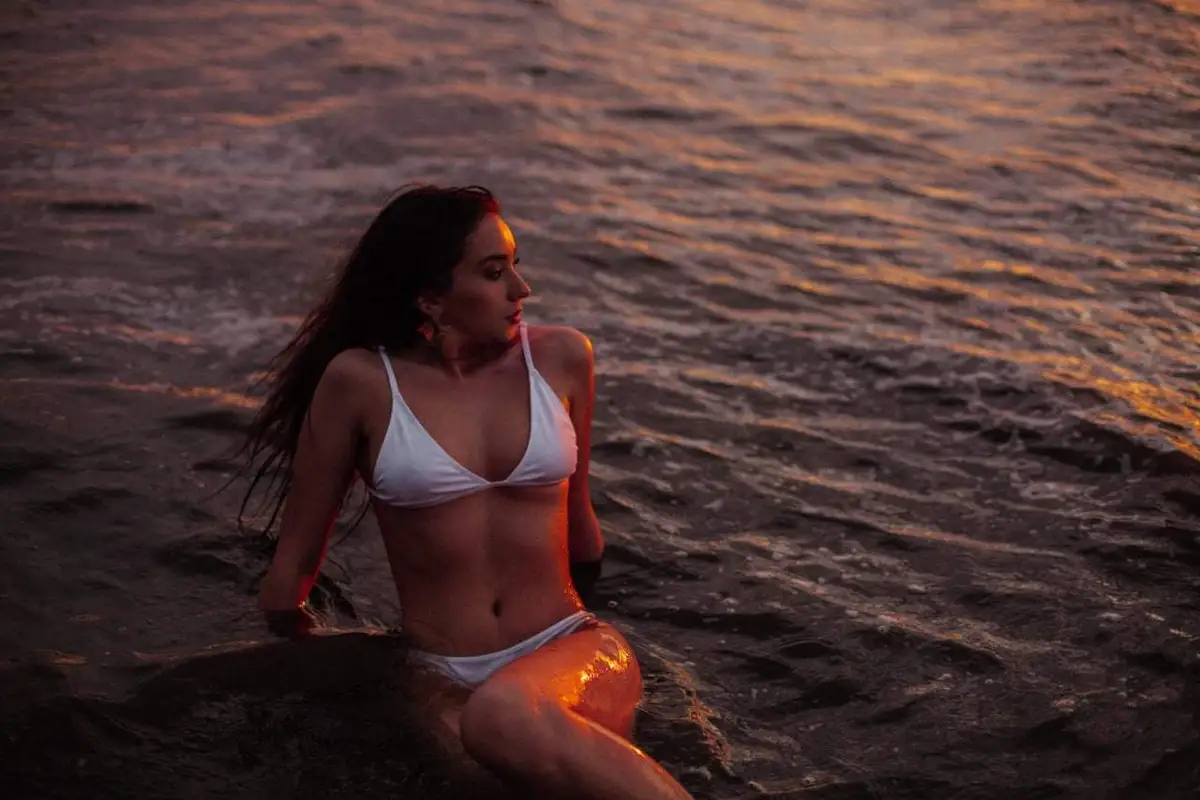 丹妮拉 迪拜的应召女郎