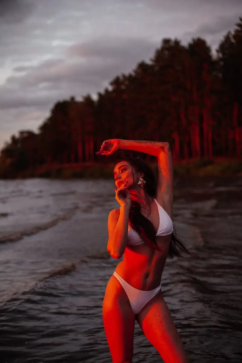 丹妮拉 迪拜的应召女郎