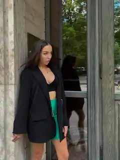 Elizabeth Escort in Dubai