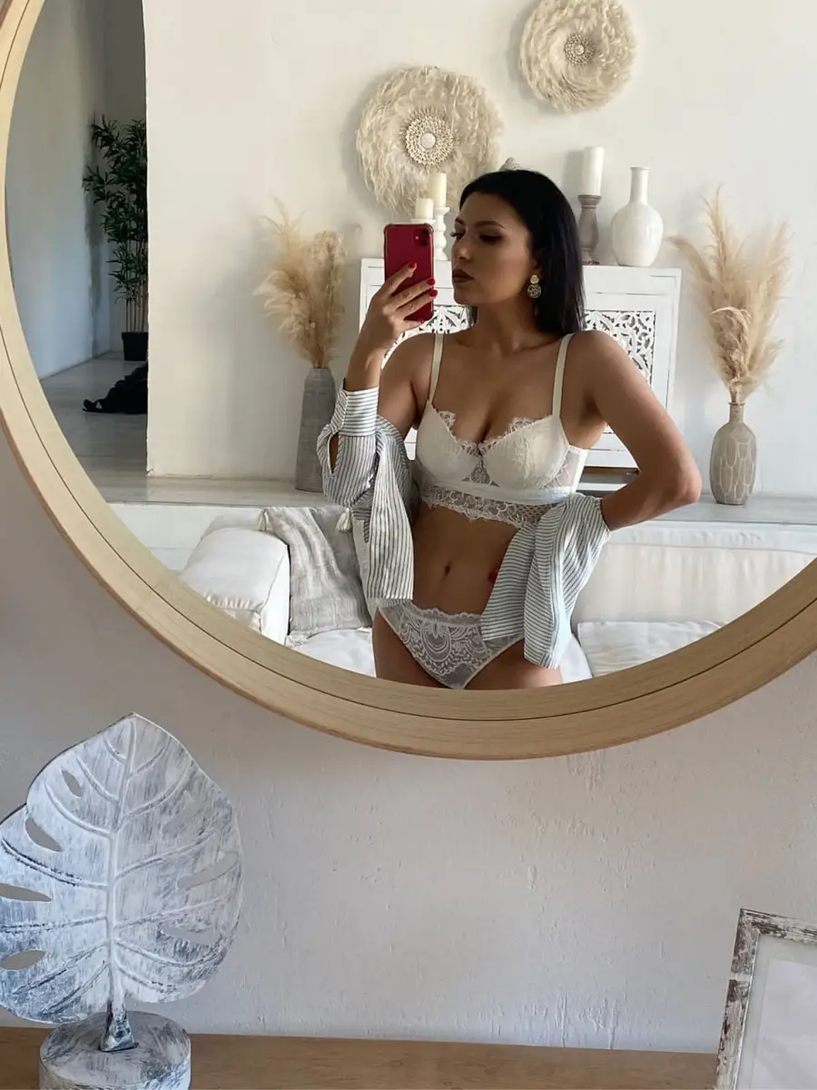 Эльмира эскорт в городе Дубай