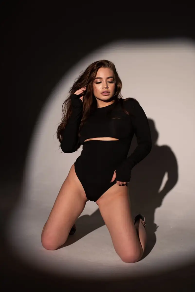 Emily escort in Dubai