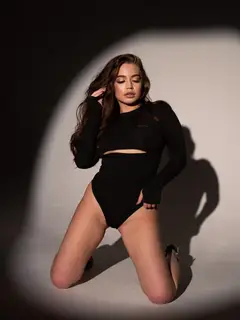 Emily escort in Dubai