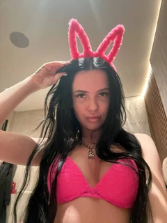 艾米丽 迪拜的应召女郎