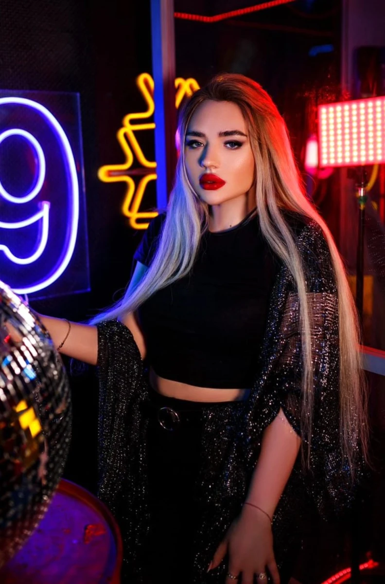 Инесса эскорт в городе Дубай