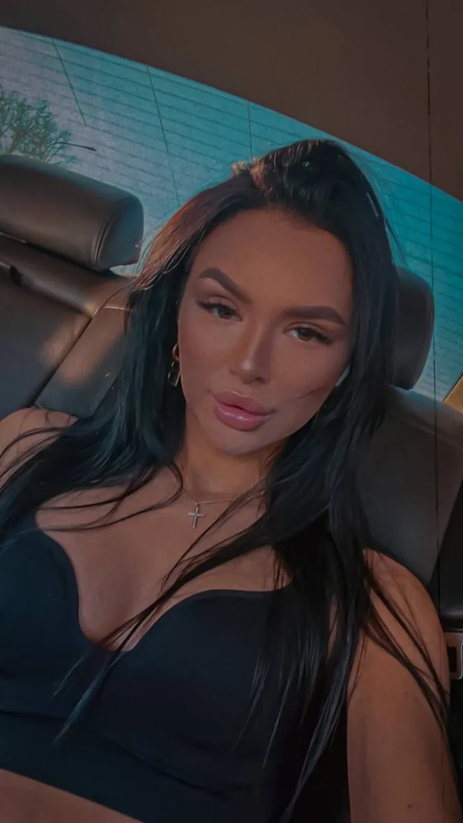 Isabel escort à Dubaï