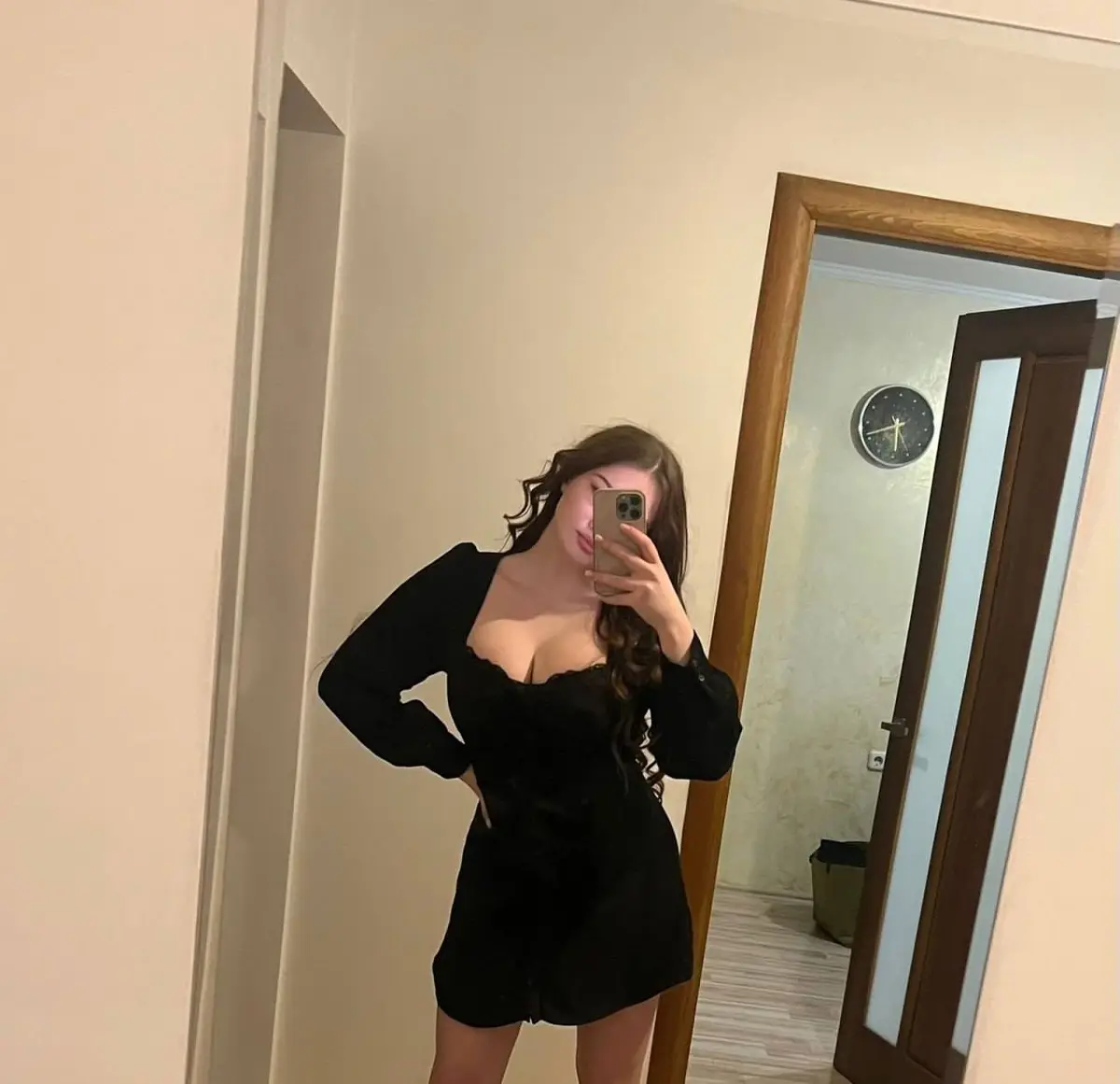 Kamila escort in Dubai