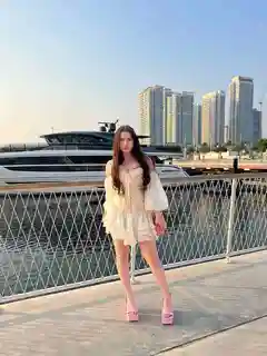 Kamila escort in Dubai