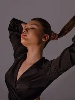 金 迪拜的应召女郎