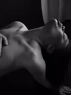 金 迪拜的应召女郎