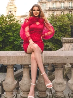 Kristi escort a Dubai