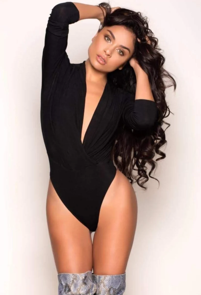 Lana escort in Dubai