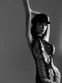 拉娜 迪拜的应召女郎