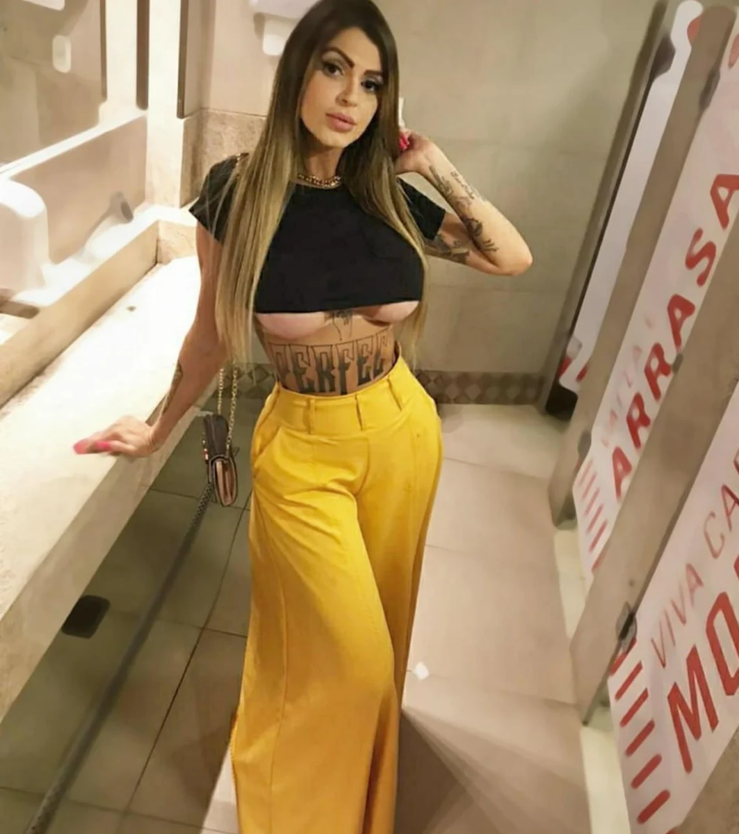 Leona escort in Dubai