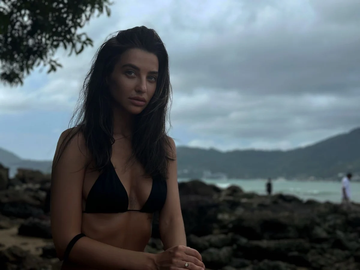 Майф эскорт в городе Дубай