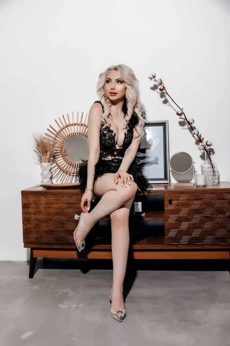 Марго эскорт в городе Дубай