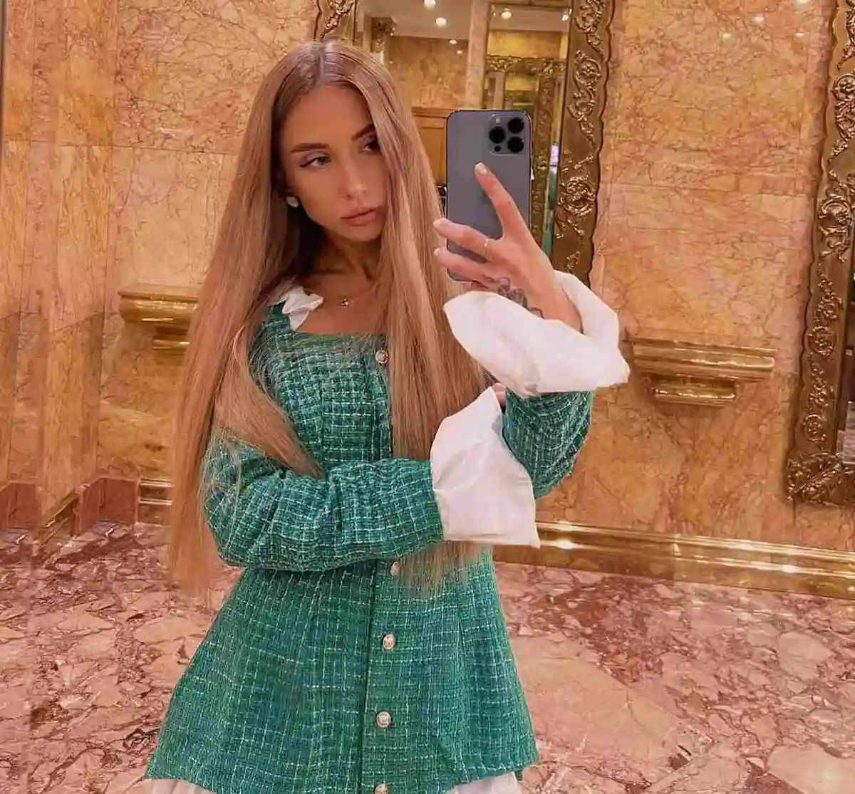 Maria Escort in Dubai