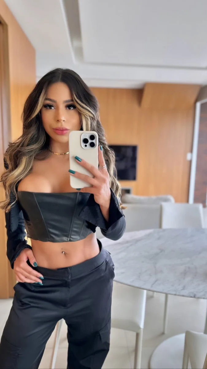 梅尔 迪拜的应召女郎