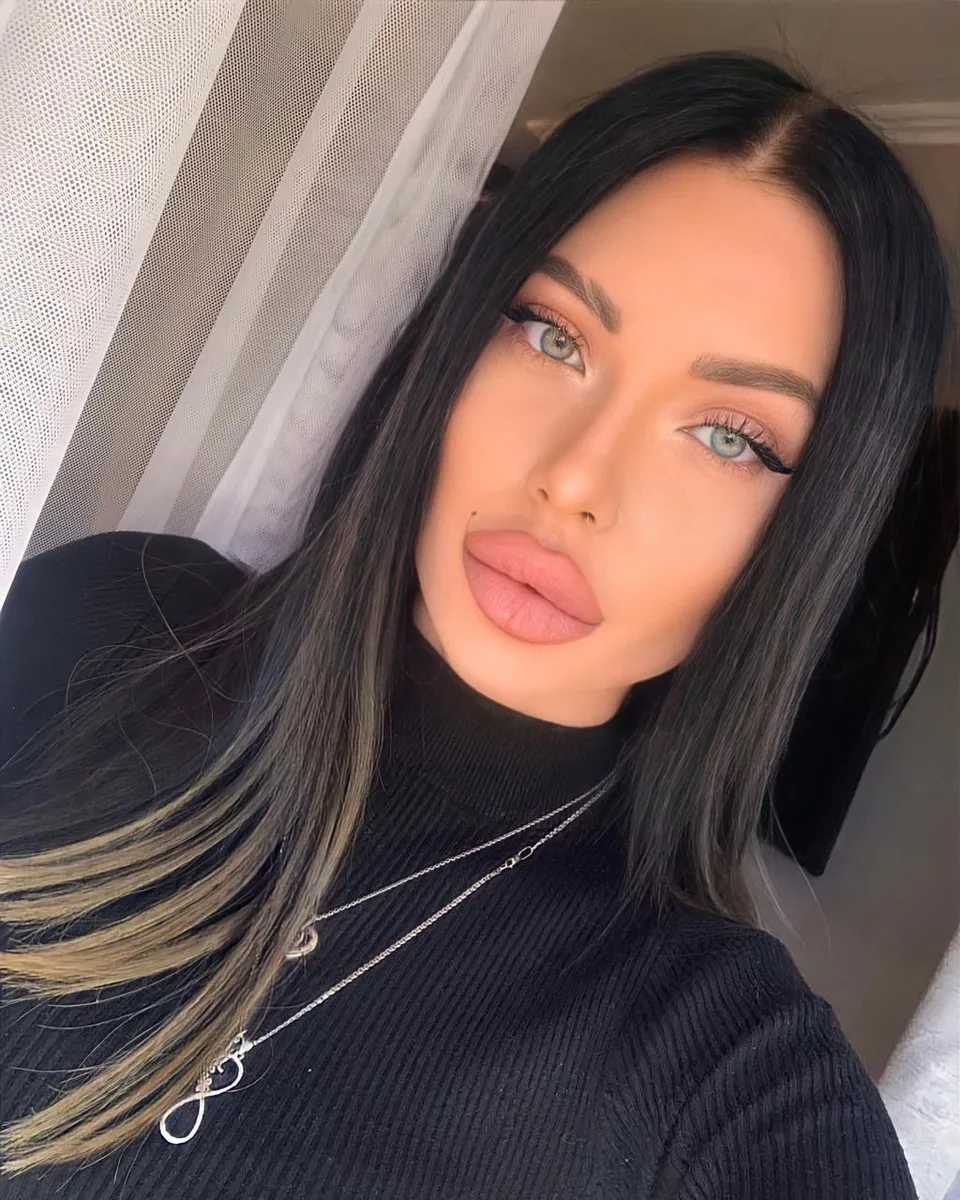 梅丽莎 迪拜的应召女郎