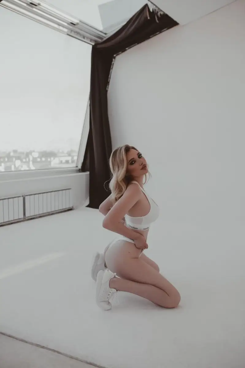 Мика эскорт в городе Дубай