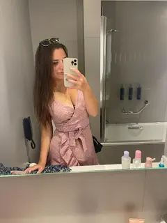 Milana escort à Dubaï