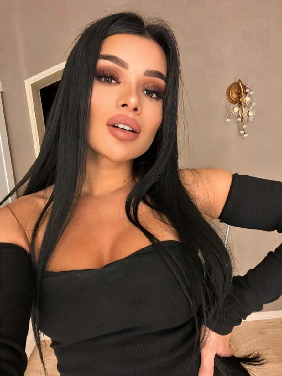 Naya Escort in Dubai
