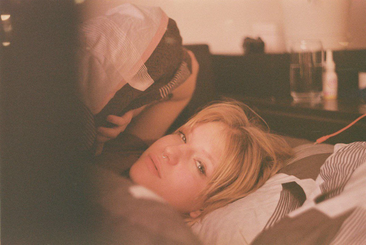 耐莉 迪拜的应召女郎