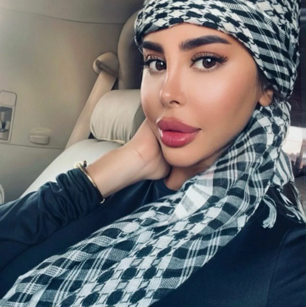 Нина эскорт в городе Дубай