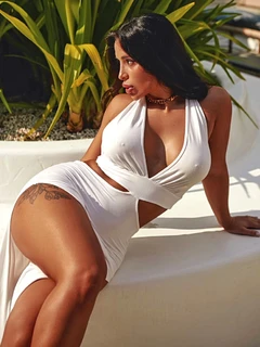 Нита эскорт в городе Дубай