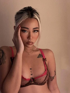 Rosie Escort in Dubai