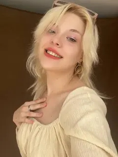 索菲亚 迪拜的应召女郎