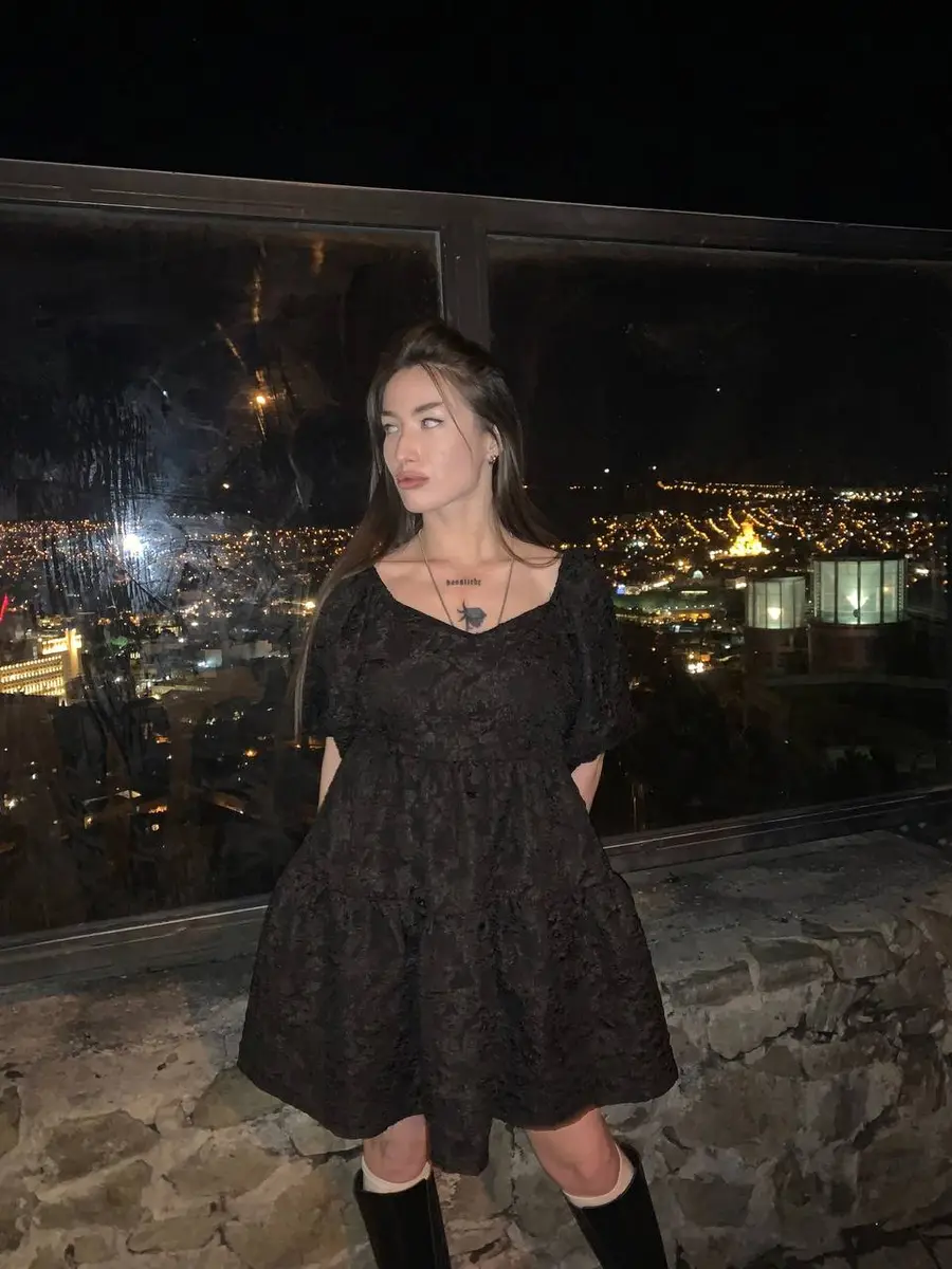 索菲亚 迪拜的应召女郎