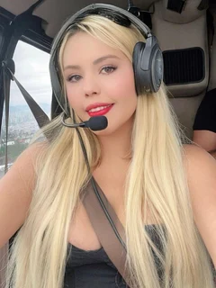 索菲亚 迪拜的应召女郎