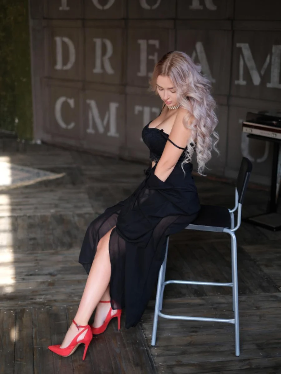 Sveta escort a Dubai