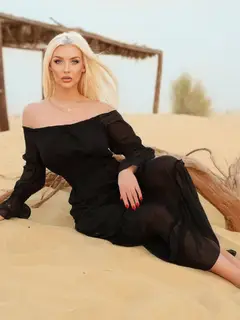 Tata escort in Dubai